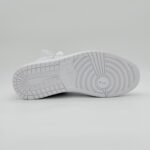 نایک ایر جردن 1 مید تریپل وایتNike Air Jordan 1 Mid Triple White - Image 4