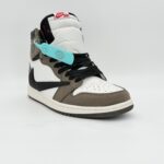 نایک ایر جردن ۱ های تراویس اسکات موکاNike Air Jordan 1 High Travis Scott Mocha - Image 2
