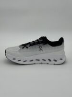 آن رانینگ لوو کلاودتیلت ۲  سفید ON RUNNING X LOEWE CLOUDTILT 2 - Image 3